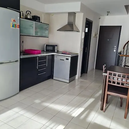 דירה Sunset View Duplex קיאו סלבאחה